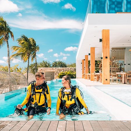 Van Der Valk Plaza Beach & Dive Resort Bonaire Playa Exterior foto